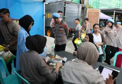 Ringankan Beban Masyarakat, Bidpropam Polda Kaltim Gelar Pasar Murah